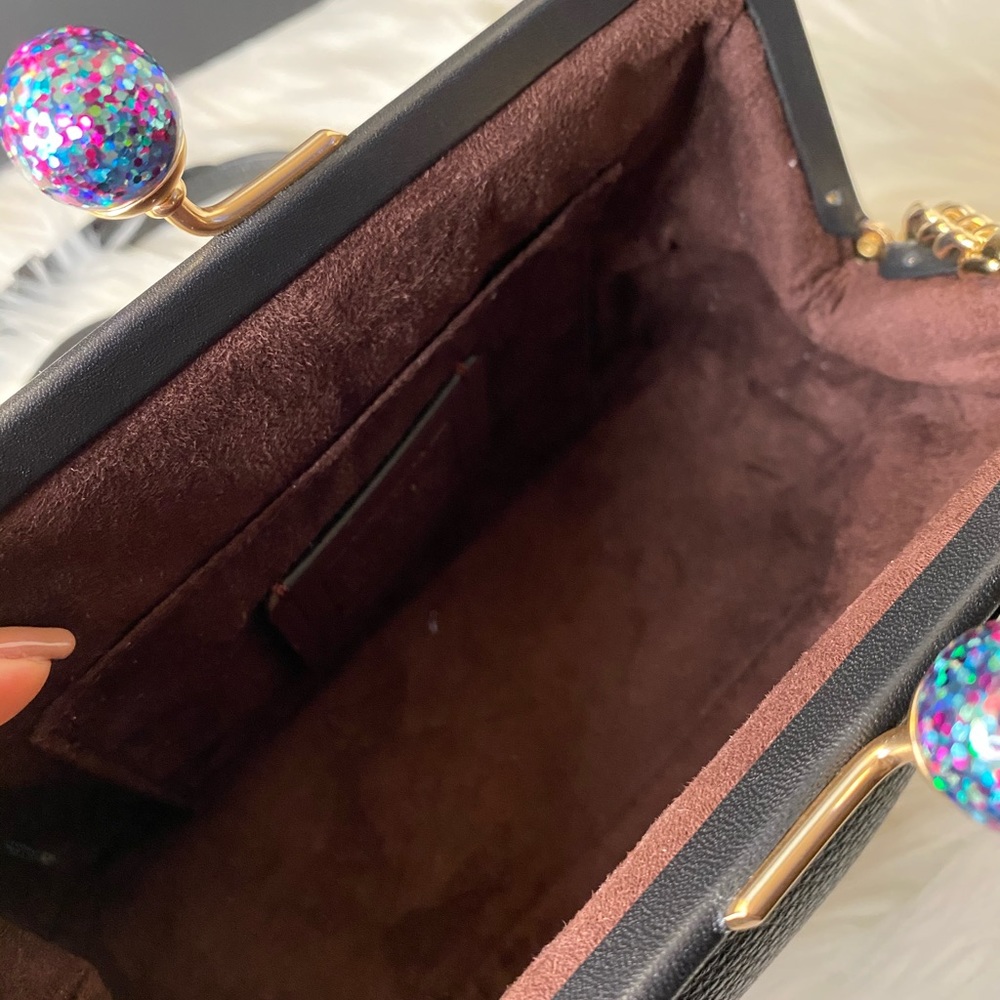 💰SOLD - C1451 - Coach Nora Kisslock Crossbody - Picture 7 of 10